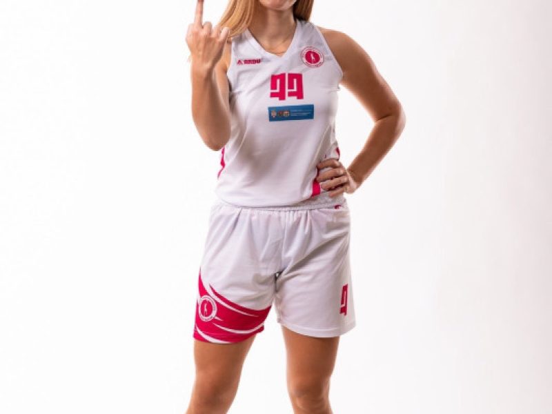 Lara Bošnjaković produžila saradnju